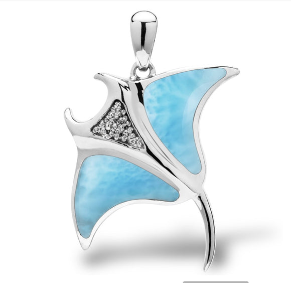 Marahlago Manta Ray with Sapphires Necklace